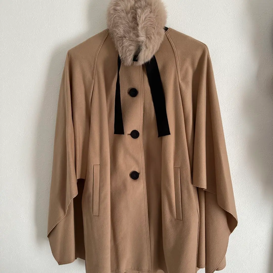 極美品✨ランバンオンブルー ポンチョ ケープ モヘヤ 2WAY ベージュ M 極美品✨ランバンオンブルー ポンチョ ケープ モヘヤ 2WAY