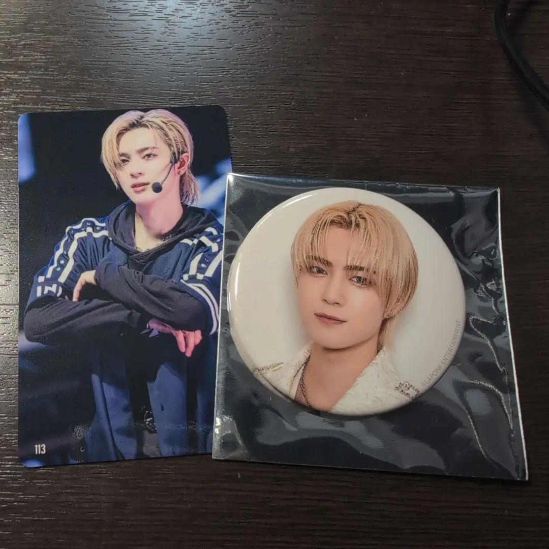 Thumbnail of INI Yudai Sano Trading Card 113 & Can Badge