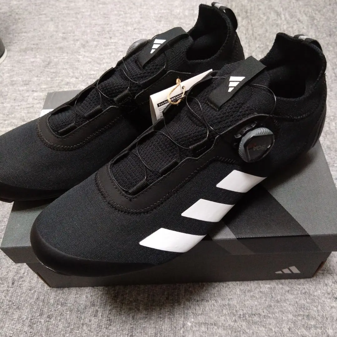 【新品未使用】adidas アディダス サイクリングシューズ 26.5㎝ 黒白 Amazon | adidas unisex adult The Road Cycling Shoe, Black