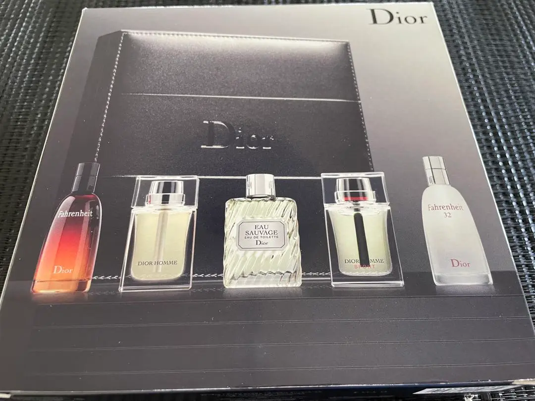 100㍉L。未開封❗Christian Dior ファーレンハイト 32 トワレ Amazon | ファーレンハイト(100ml) | Dior | オードトワレ・EDT 通販