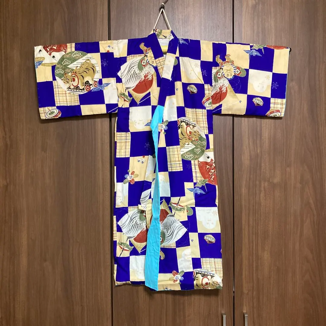 Thumbnail of Boy's one-piece kimono, New Year's, antique