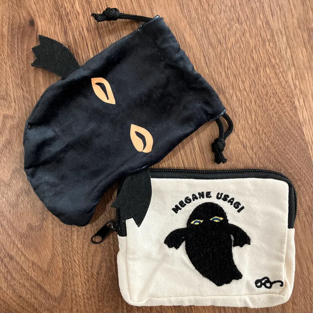 眼鏡兔 黑色的鬼怪 束口袋・收納包套組 的縮圖