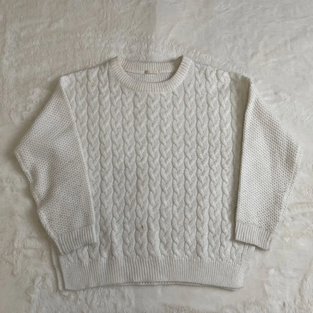 【GU】GU 白色 粗針織毛衣 L 尺寸 的縮圖