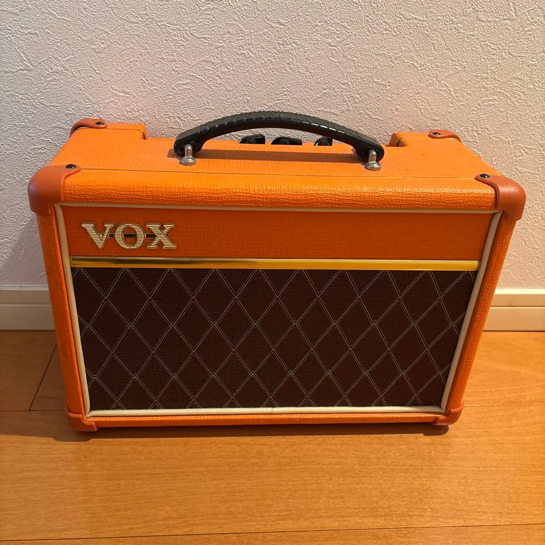 【美品】VOX Pathfinder 10 限定カラー オレンジ　V9106 VOX Pathfinder 10 ギターアンプ限定 オレンジ - メルカリ