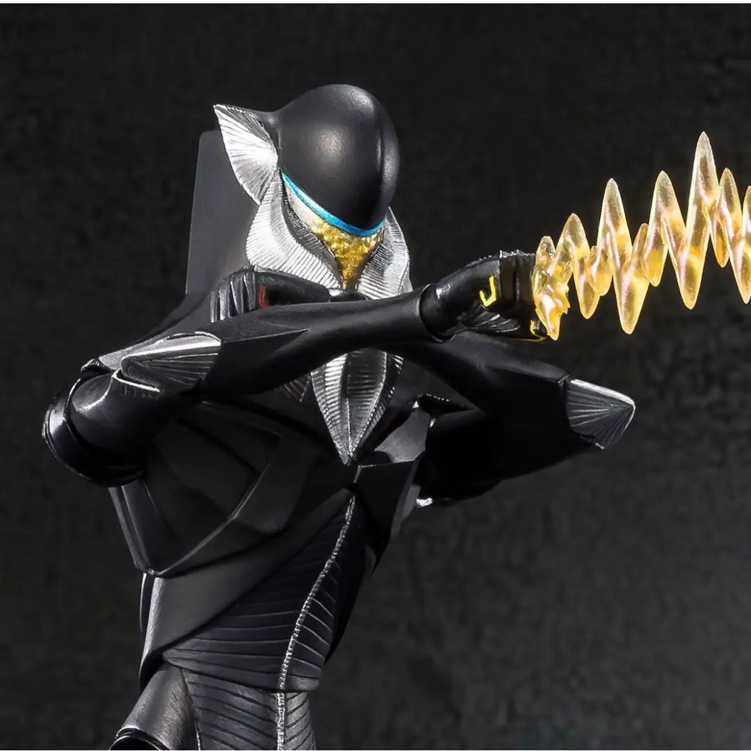 新品未開封　フィギュアーツ　シン ウルトラマン　ゾーフィ　メフィラス　ガボラ Amazon.co.jp: TAMASHII NATIONS S.H.フィギュアーツ ゾーフィ