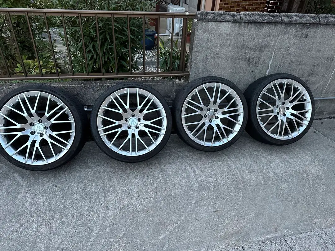 美品！格安！21インチカールソン1/16RSR 114.3 5h 9j+35 カールソン 1/16 RS 21インチアルミホイール 5H114.3 - メルカリ
