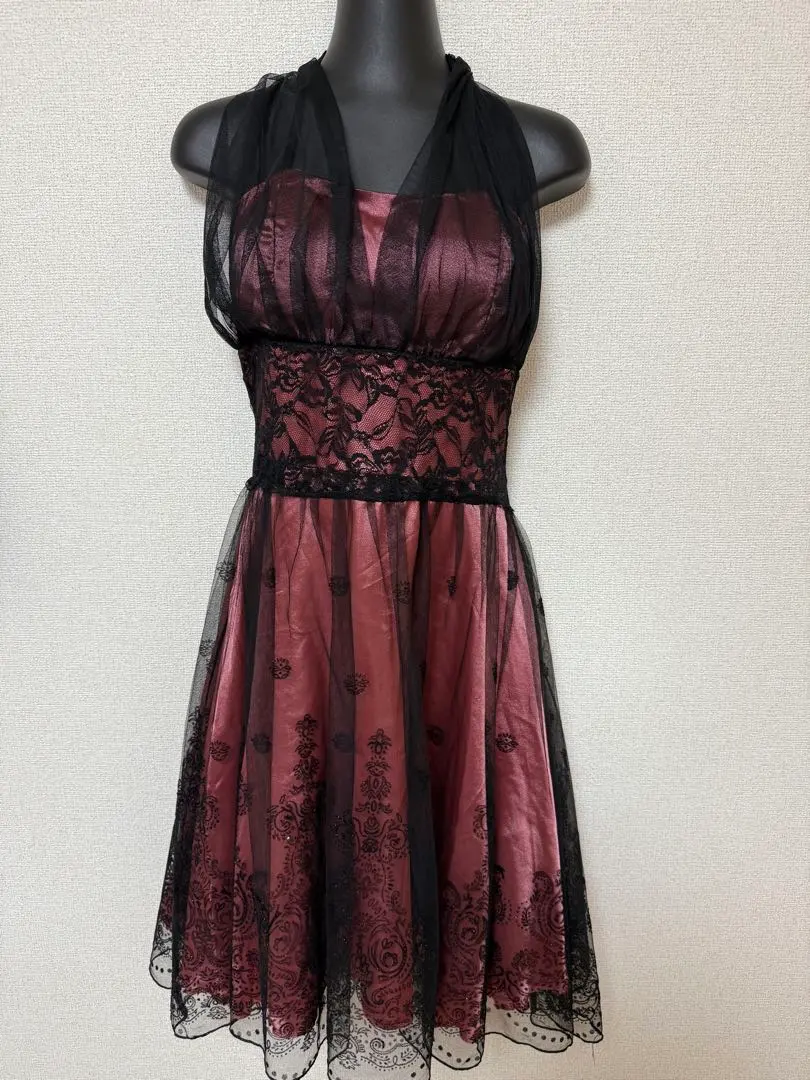 派對禮服 的縮圖