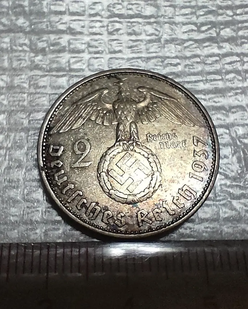 銀河英雄伝説 銀河帝国　ライヒスマルク　コイン　金貨2枚　銀貨10枚 2025年最新】2ライヒスマルクの人気アイテム - メルカリ