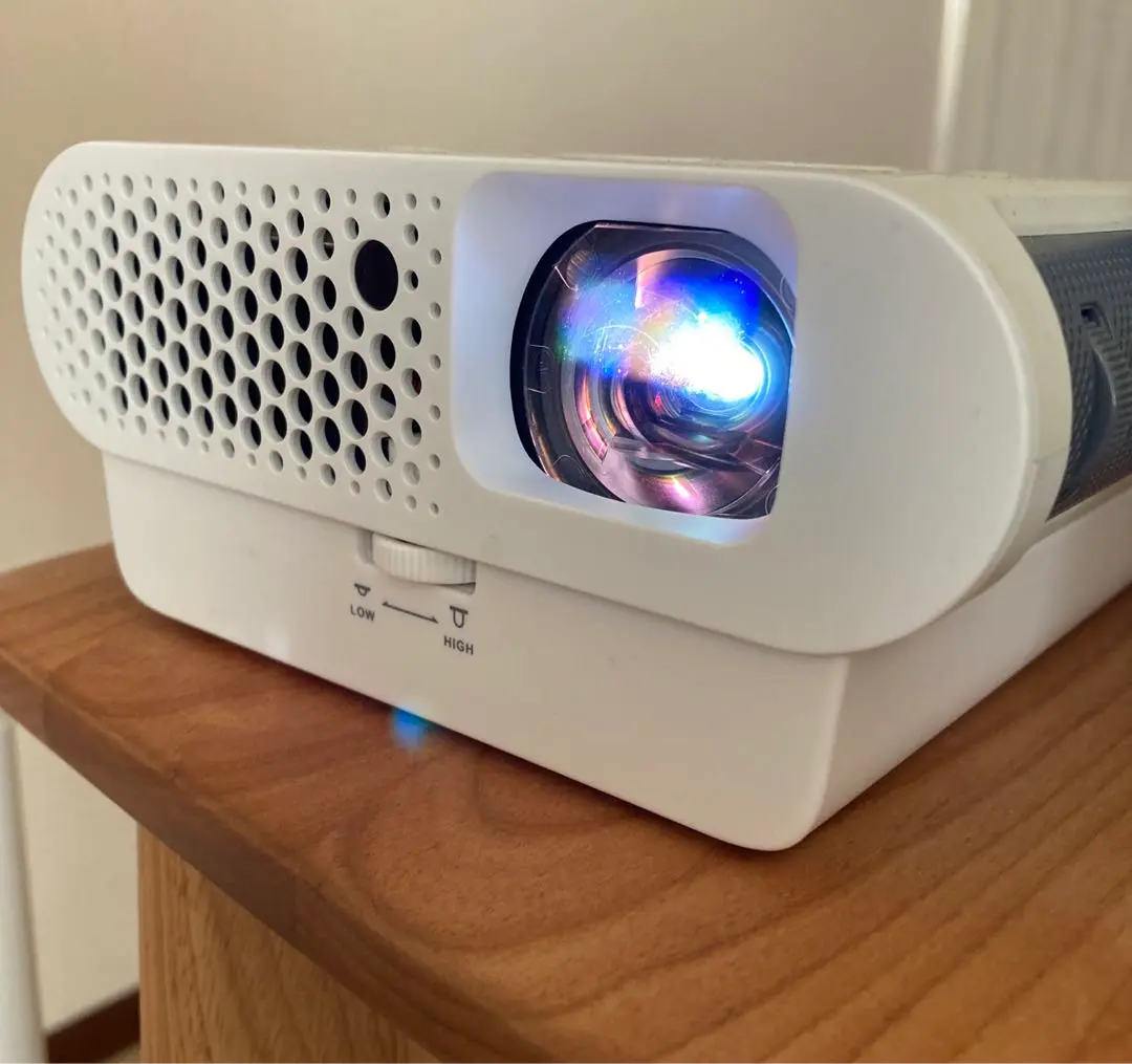 BenQ GS1(G310J)は手のひらサイズのコンパクトプロジェクター！ - プロジェクターの選び方、比較ナビ！