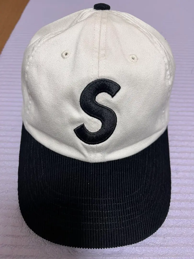 新品未使用Supreme2-Tone SLogo 6-Panel Stone Supreme 2-Tone S Logo 6-Panel Stone