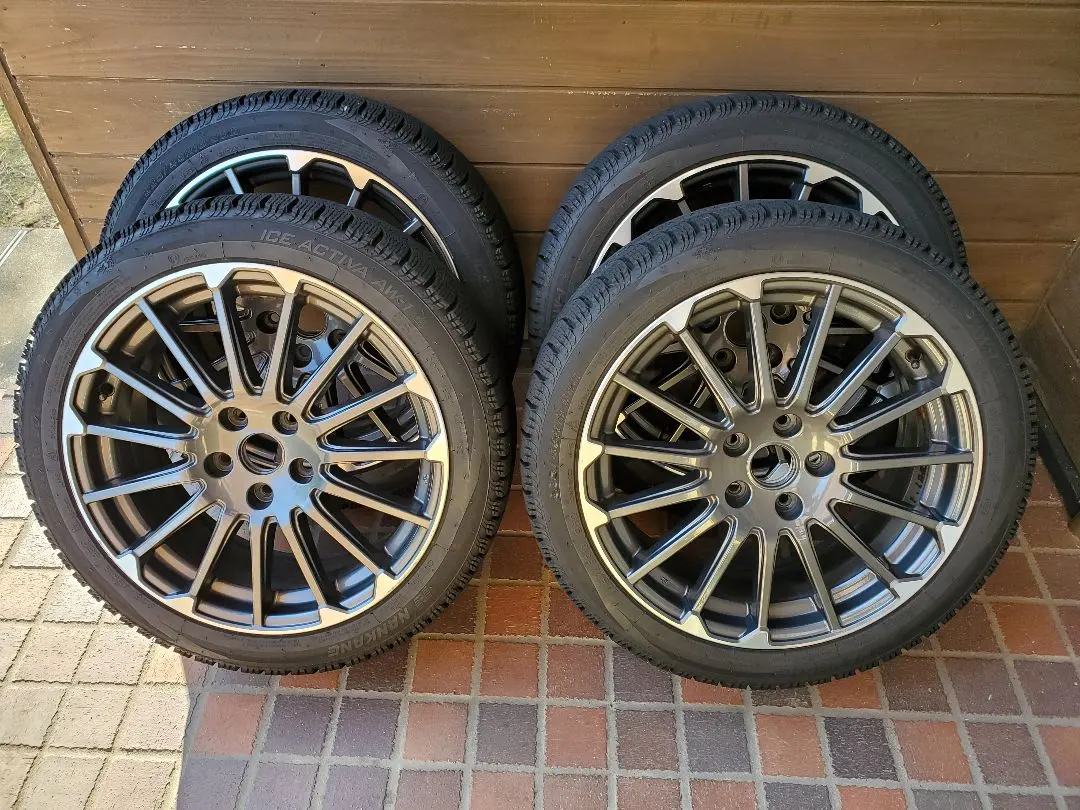 【ほぼ新品】スバル レヴォーグ 純正 ホイールタイヤ 2024年 スタッドレス 2025年最新】Yahoo!オークション -レヴォーグ 純正 スタッドレス