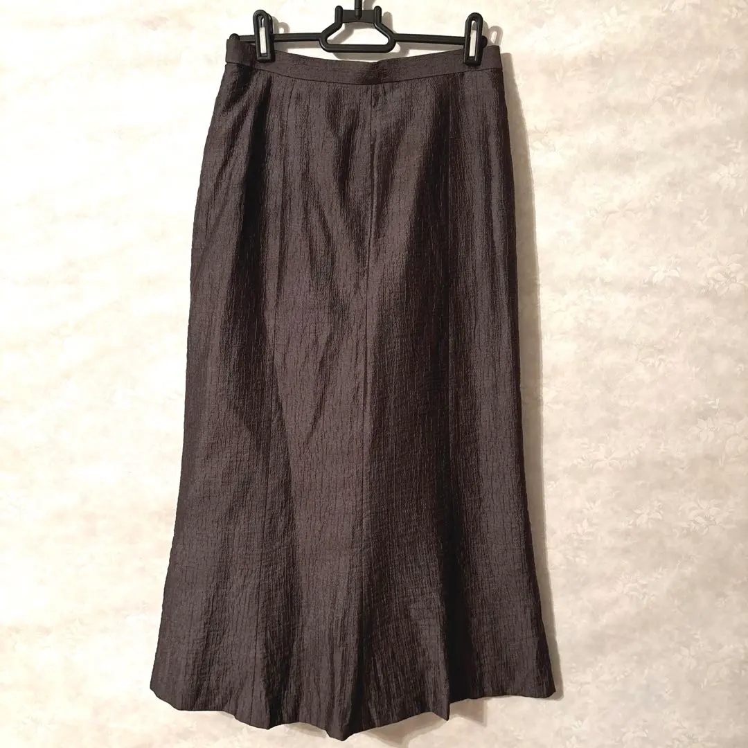Thumbnail of Final price reduction★ Japan Apparel and Fashion Industry Association - Almost new - Satin long skirt