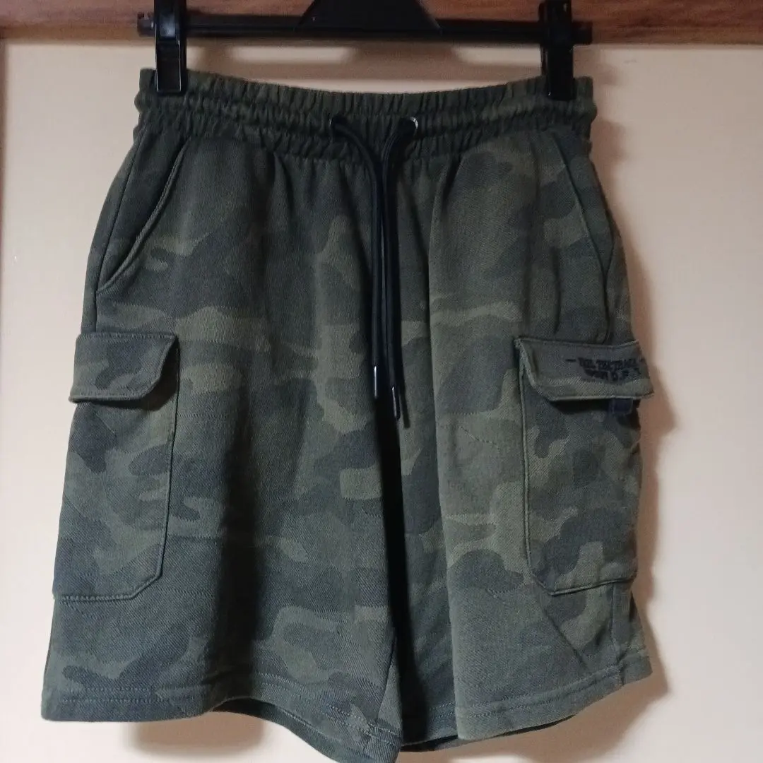 Supreme Mezzanine Beetle Short  かぶと虫 総柄 Supreme Mezzanine Beetle Short かぶと虫 総柄|mercariメルカリ