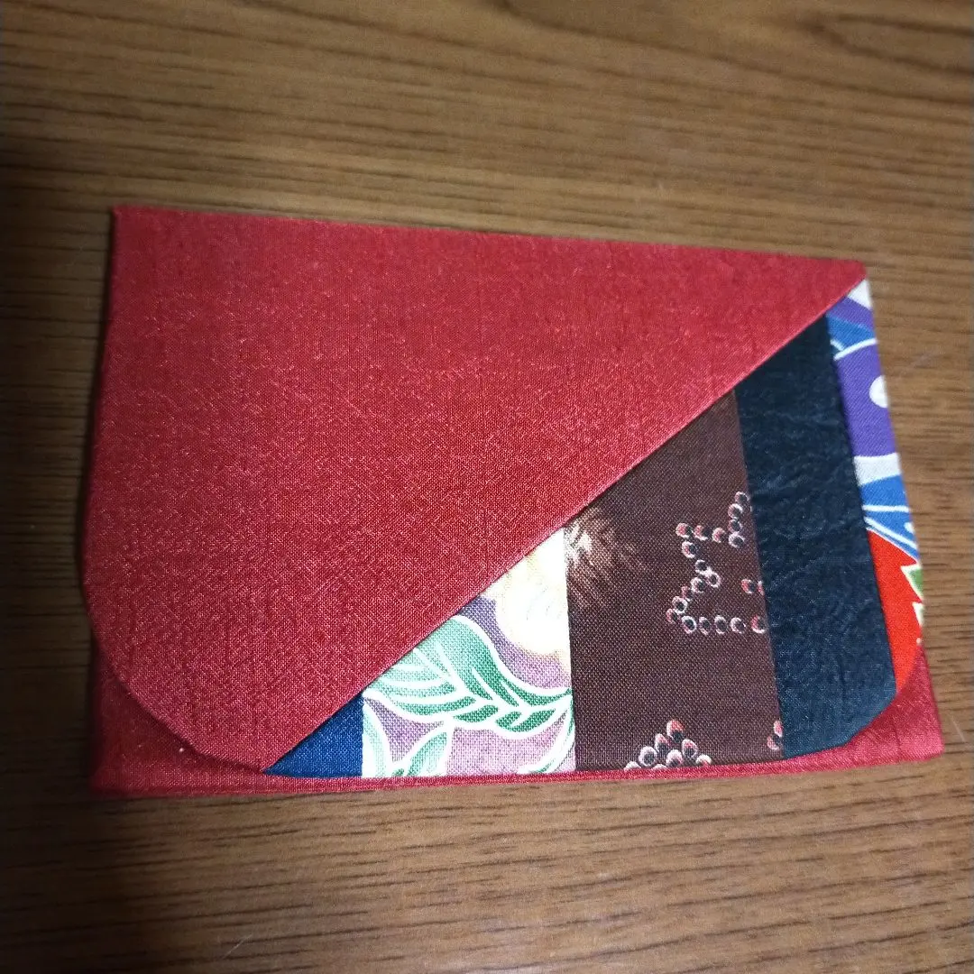Thumbnail of Japanese Patterned Small Case with Mirror
