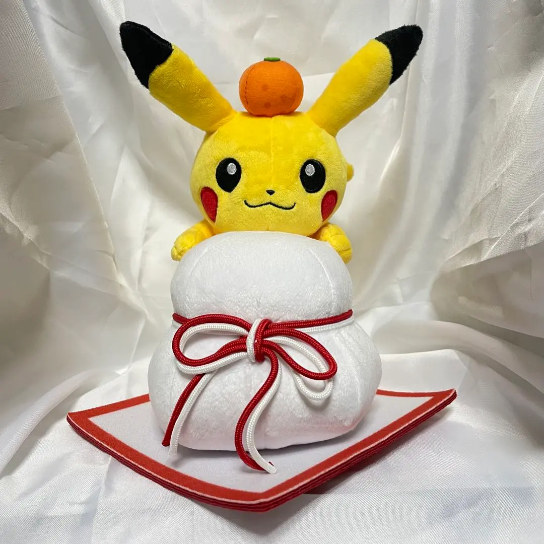 【未開封】ポケモンセンター ピカチュウと鏡餅 ぬいぐるみ お正月 タグ付き ポケモンセンターオリジナル ピカチュウと鏡餅 ぬいぐるみの通販