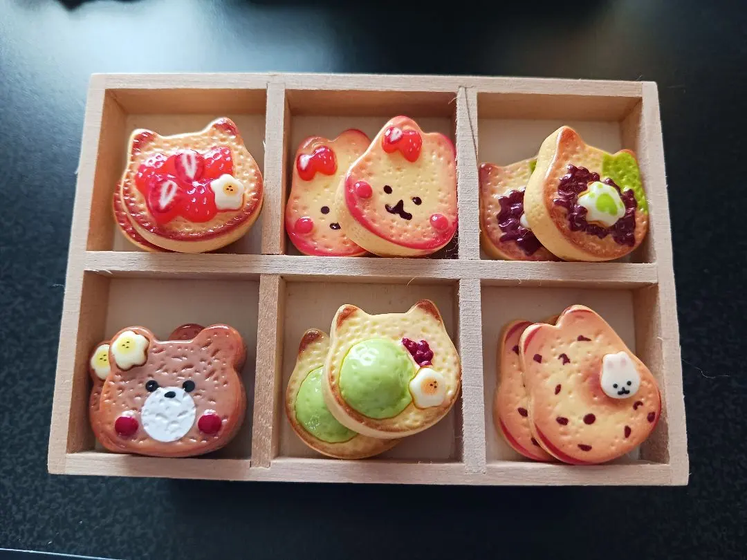 Thumbnail of Miniature Animal Pancake Set