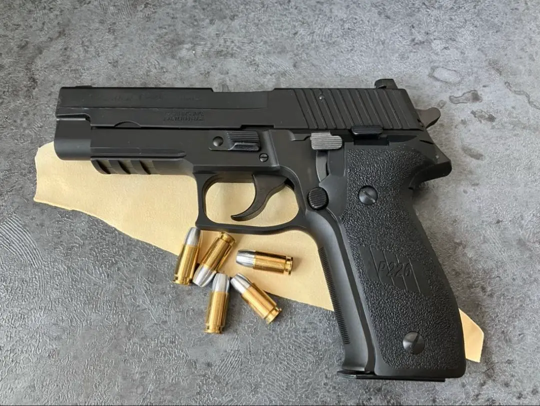 タナカ製モデルガン、SIG SAUER P226 Railed Frame All Hevy