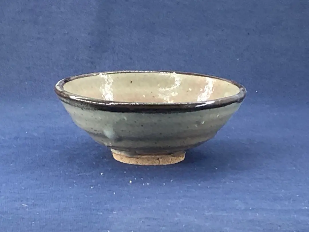 作家物　陶芸家　作者不明　杉本泥牛？　唐津　皮鯨　盃　酒器　ぐい呑 作家物 陶芸家 作者不明 杉本泥牛？ 唐津 皮鯨 盃 酒器 ぐい呑