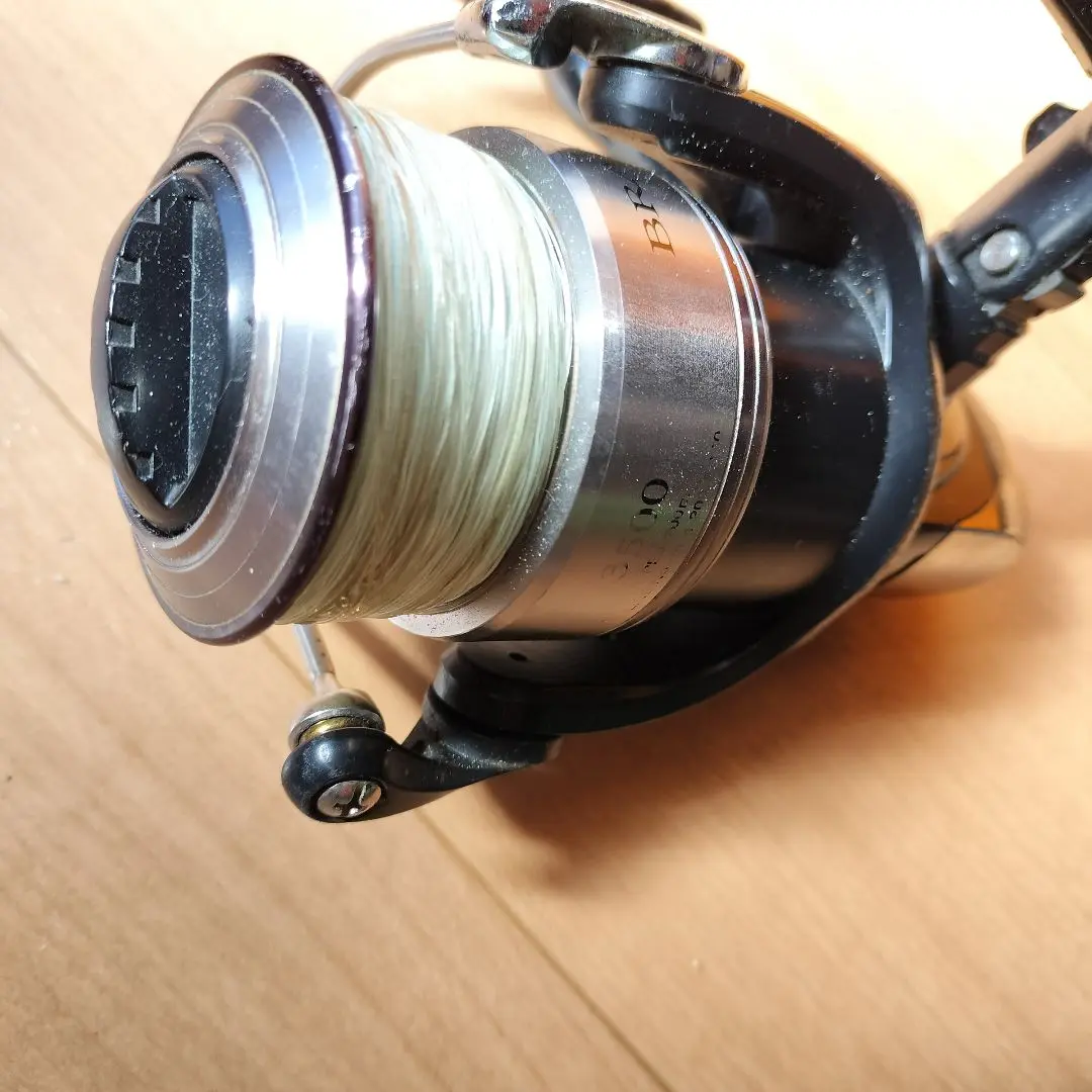 美品　ダイワ　Daiwa ブラディア　BRADIA 2000 美品ダイワDaiwa ブラディアBRADIA 2000
