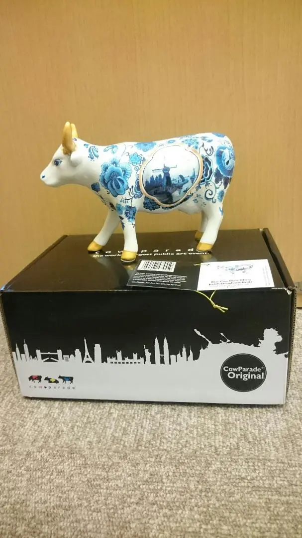 cow parade カウパレード フィギィア 2体セット Cow parade (カウパレード) 「Cow!」11517｜トレファクONLINE