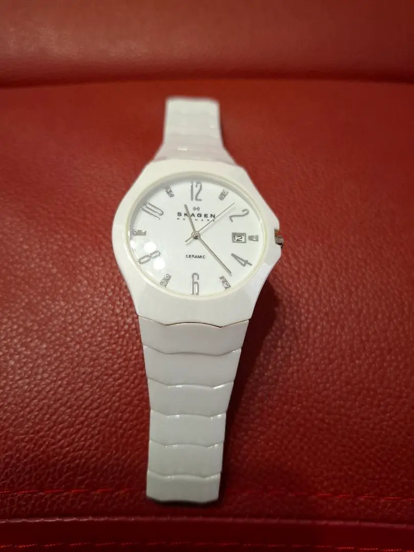 SKAGEN セラミック腕時計 ホワイト 動作確認済み 時計