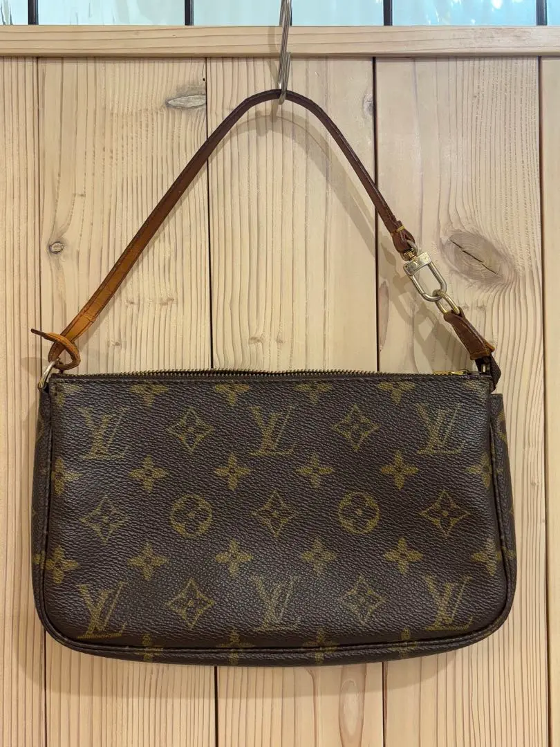 【ペンギンちゃん】LOUIS VUITTON ルイヴィトン 2025年最新】ルイヴィトン ペンギンの人気アイテム - メルカリ