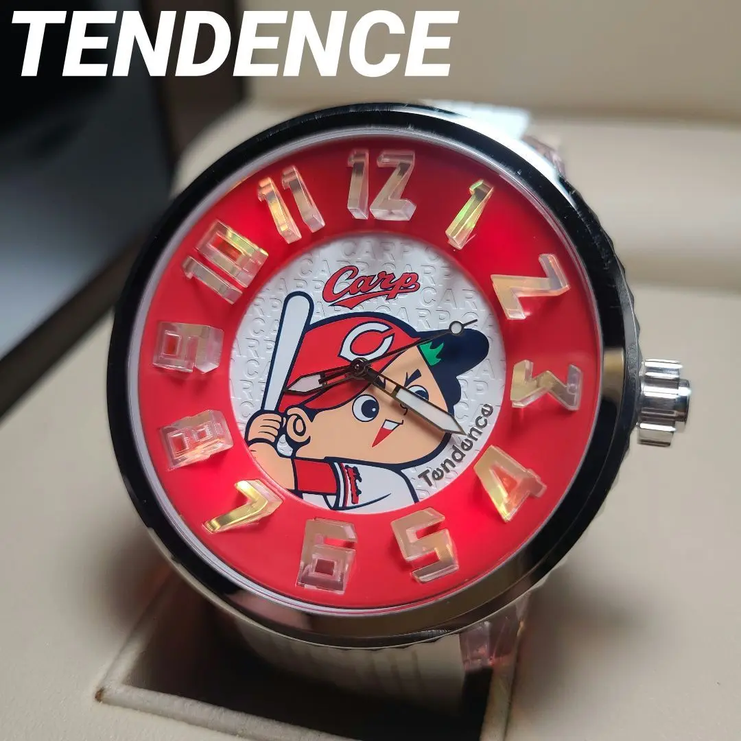 『期間限定』Tendence 腕時計 ホワイト カープ 限定品 美品 Tendence 腕時計 ホワイト カープ 限定品 美品