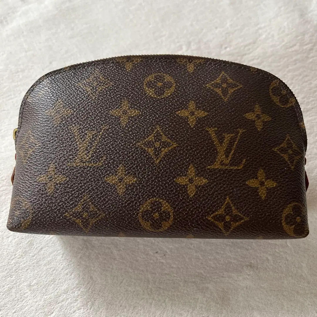 Thumbnail of Louis Vuitton Cosmetic Pouch Monogram