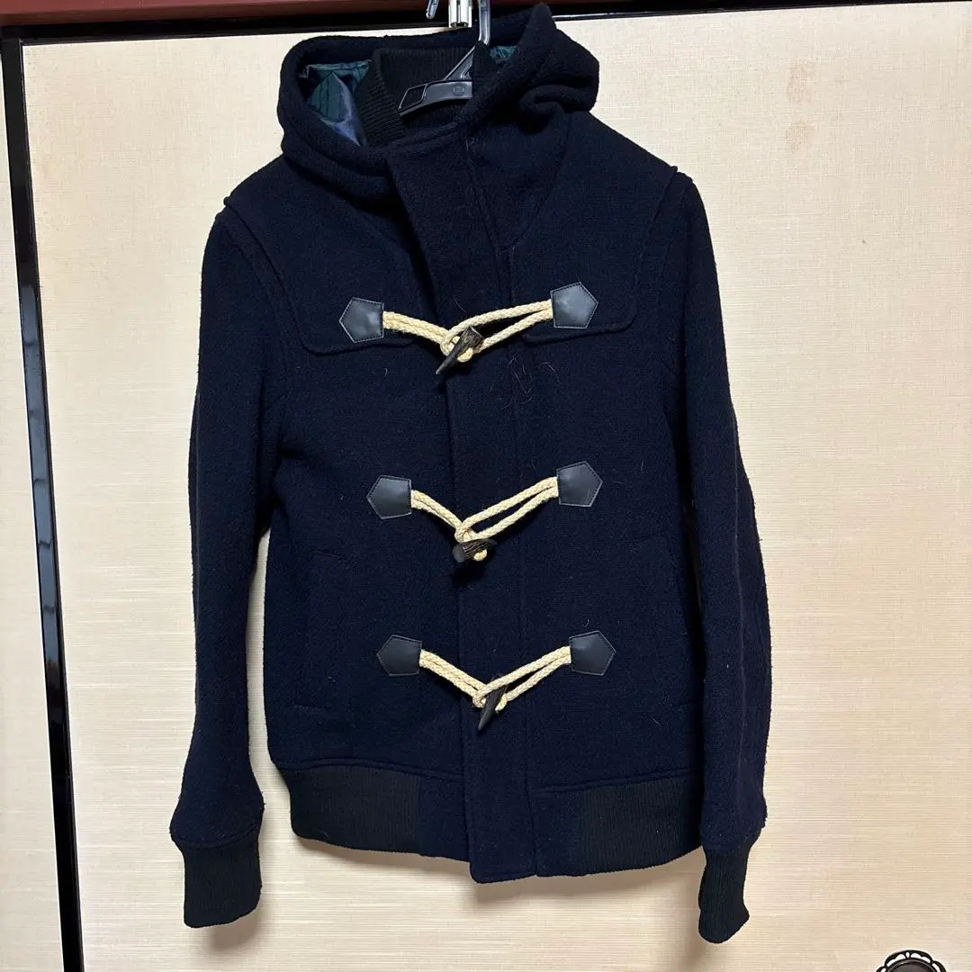 海軍藍牛角扣大衣 連帽 的縮圖