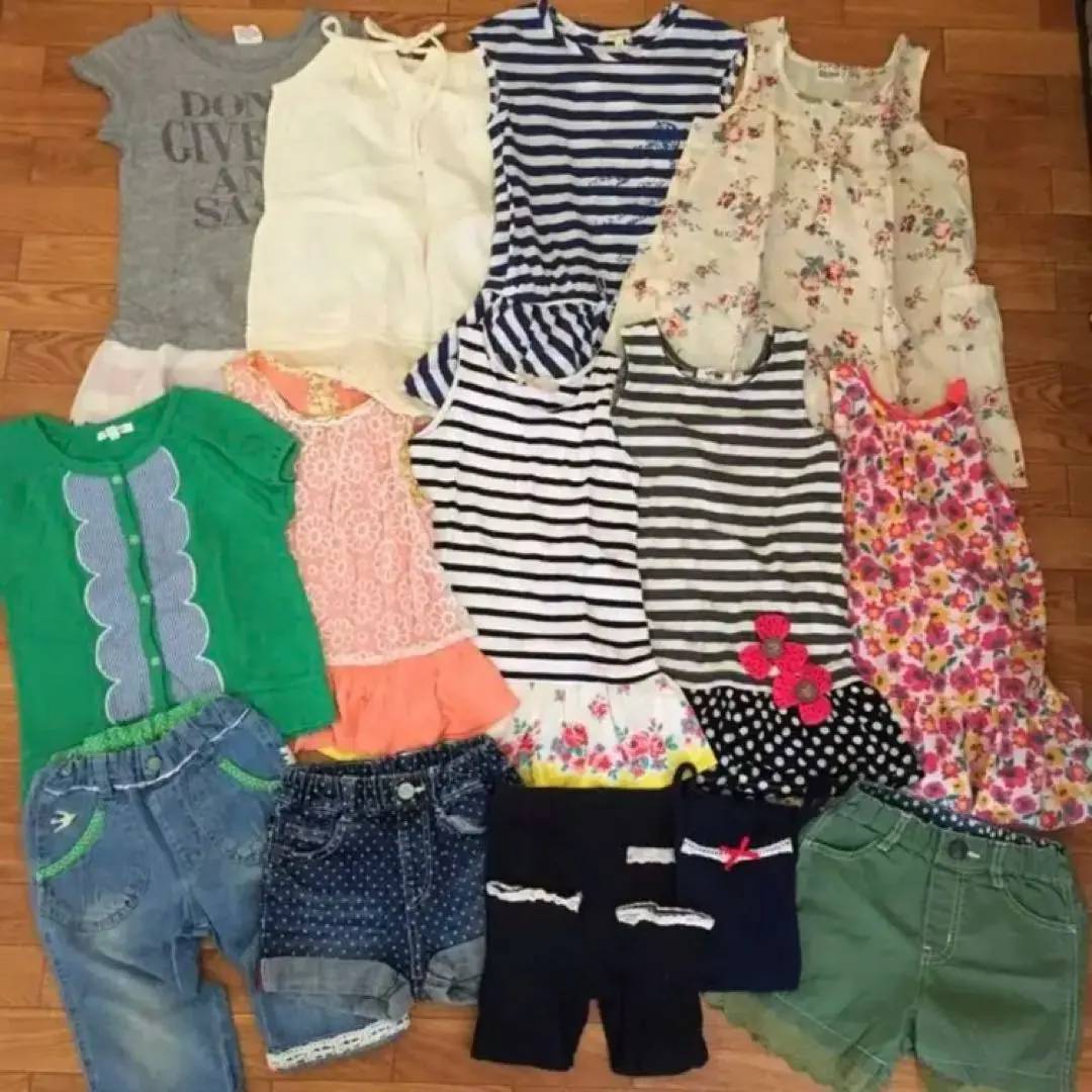 Thumbnail of Many brands☆ Bundle sale☆ 100 size, Petit main, Global Work, etc. Also for those looking for these brands.