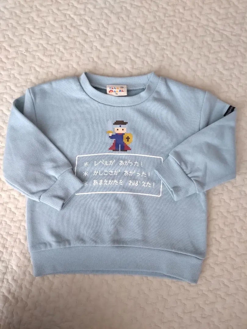 天真爛漫 運動衫已降價 的縮圖