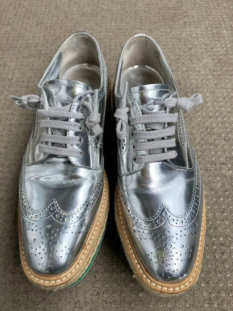 PRADA シルバー ローファー 37 1/2 (24～24.5) PRADA(プラダ) メタリックローファー シルバー サイズ 36 1/2