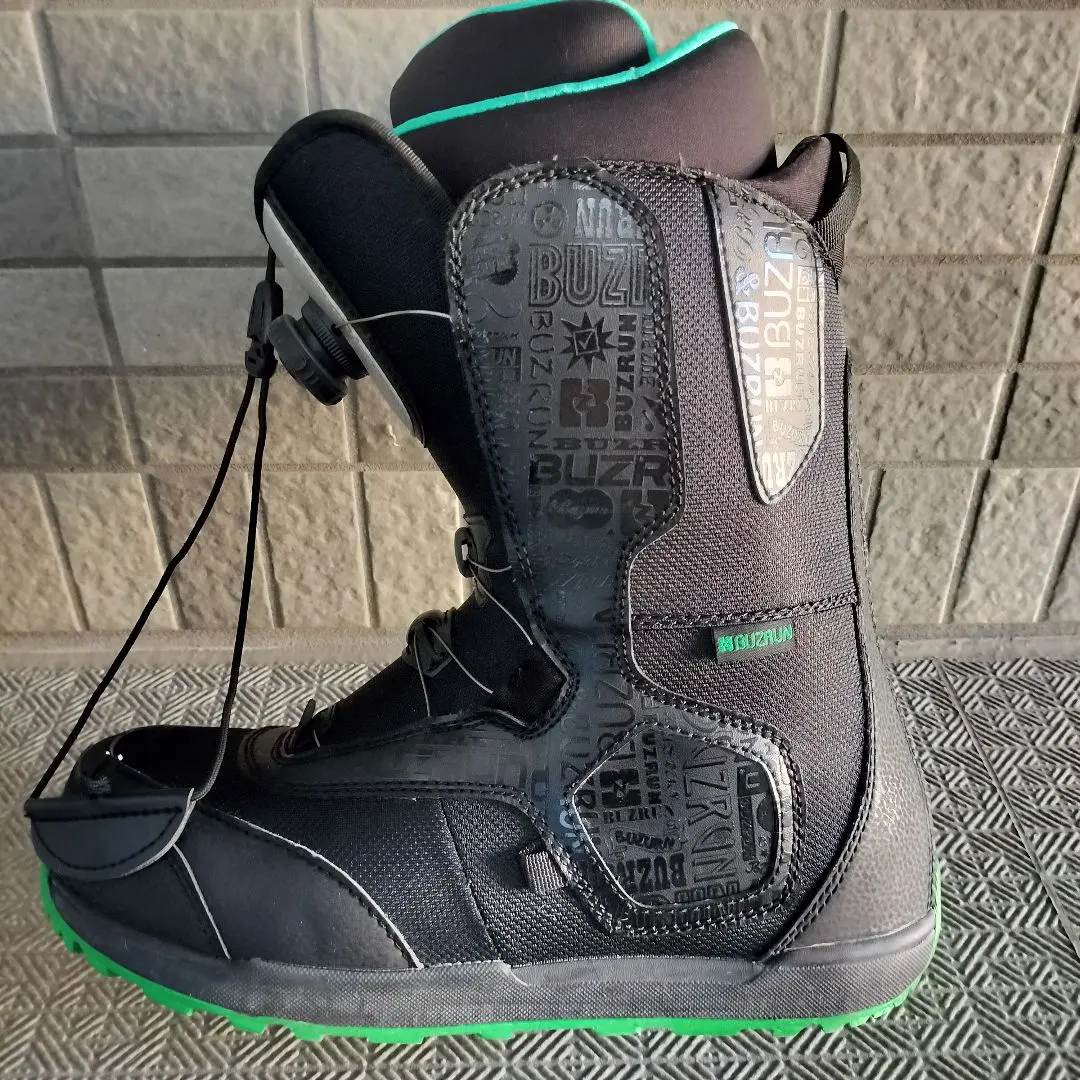 2025年最新】buzrun ブーツの人気アイテム - メルカリ