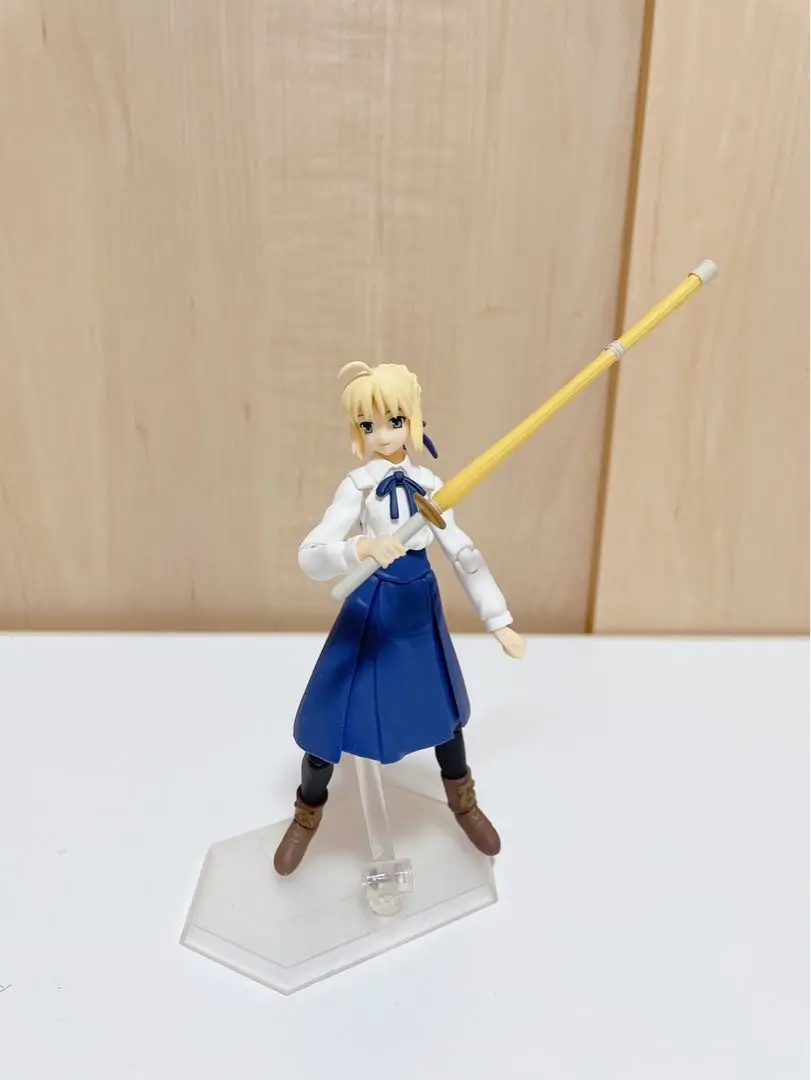figma 050 Fate/stay night セイバー 私服ver． フィギュア figma セイバー 私服ver.