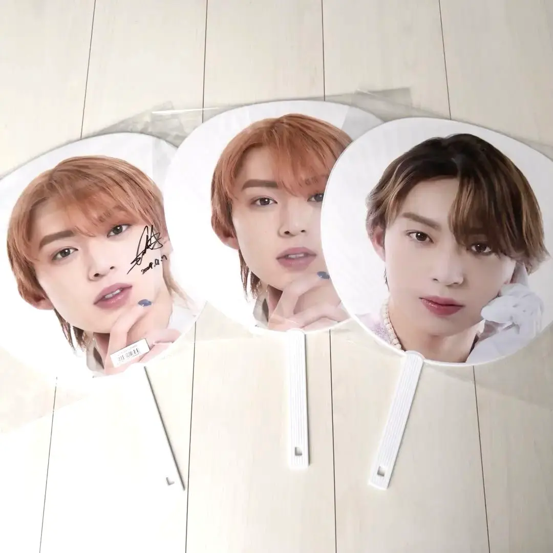 Thumbnail of Lienel Shunta Kondo Uchiwa (Fan) 3-piece set with handwritten signature