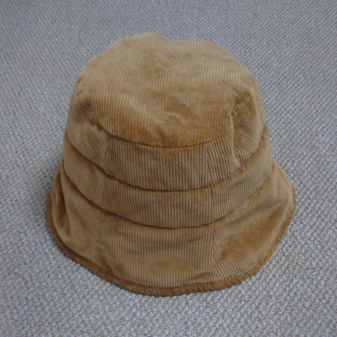 Thumbnail of Price reduced! Reversible hat