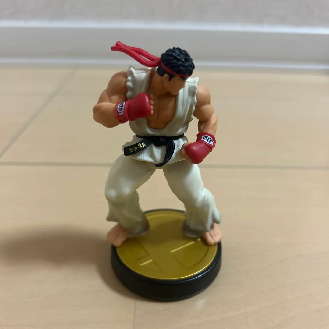 amiibo リュウ、ケン(大乱闘スマッシュブラザーズシリーズ) Amazon.co.jp: amiibo リュウ(大乱闘スマッシュブラザーズ
