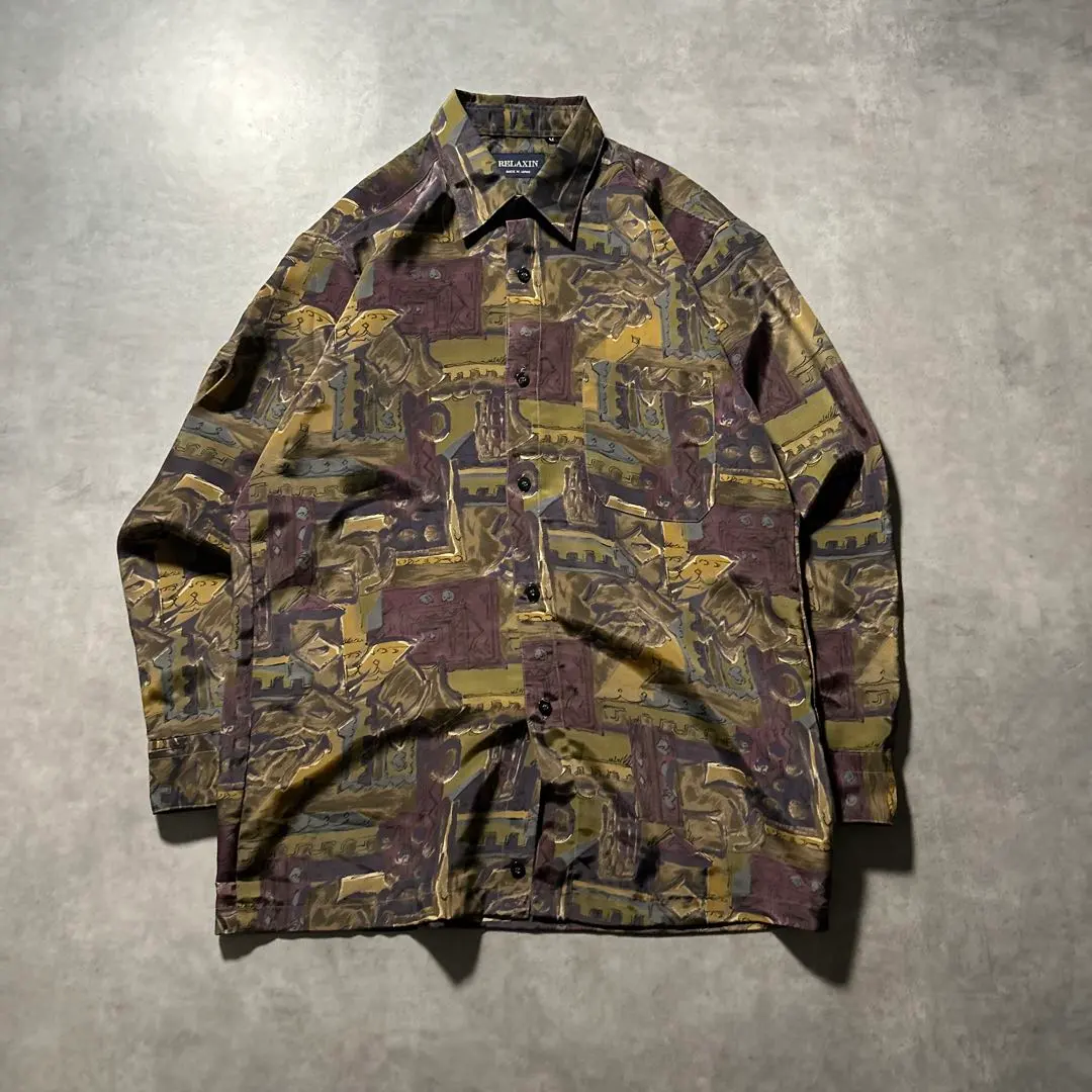 Thumbnail of Vintage All-Over Print Art Pattern European Geometric Pattern Shirt