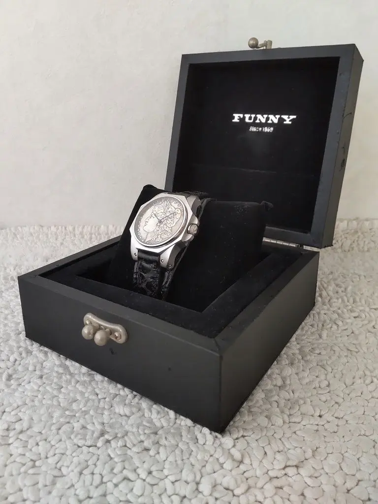 希少 限定品 FUNNY REVOLVER WATCH 腕時計 ファニーオリジナル リボルバーウォッチ | FUNNY : ファニー