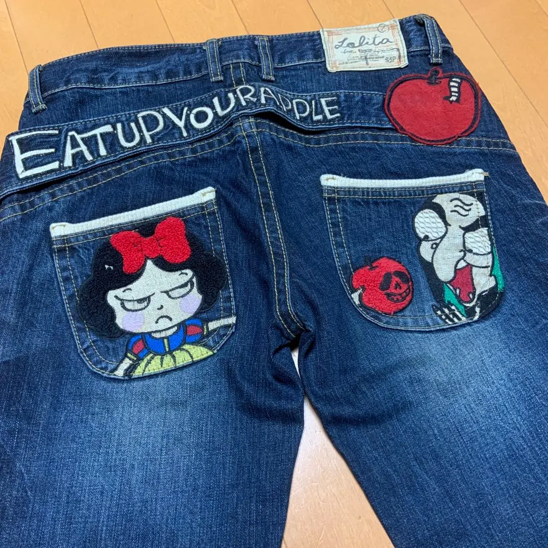 LOLITA JEANS ボーイズ デニム 白雪姫 ワッペン童話刺繍　XXL LOLITA JEANS ボーイズ デニム 白雪姫 ワッペン童話刺繍 XXL