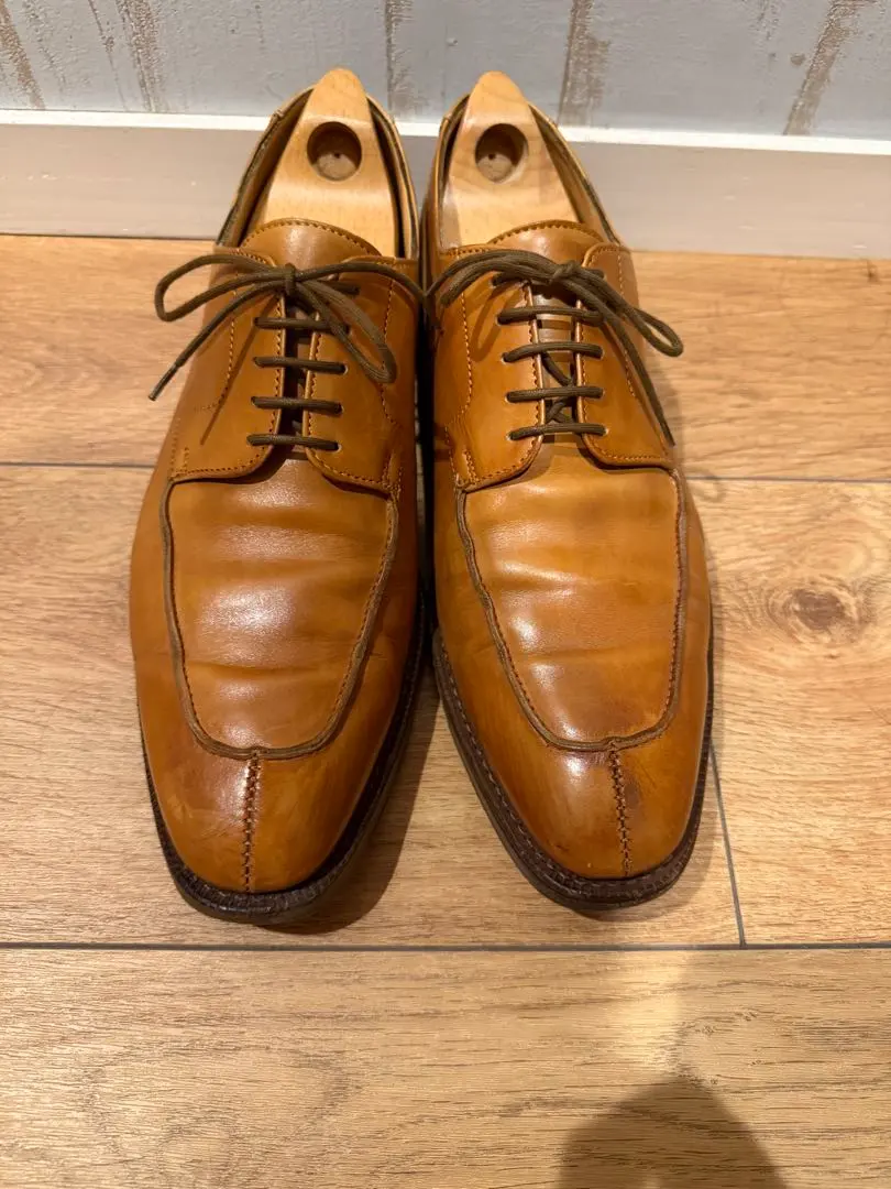 Thumbnail of Regal Northampton Brown Leather Lace-up Shoes
