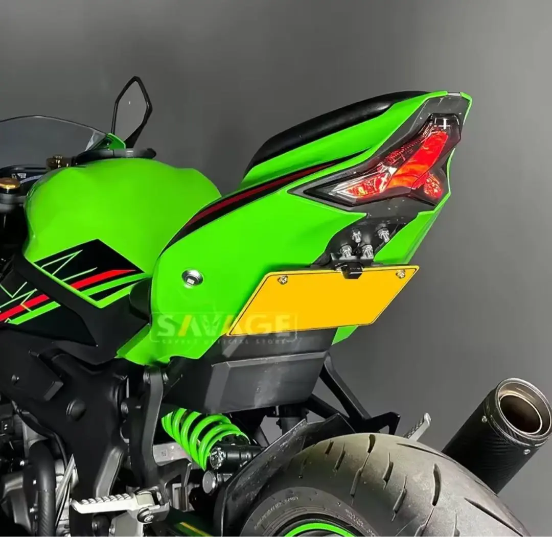 Kawasaki zx25r zx4r zx4rr フェンダーレスキット　裏ペタ ZX25R/ZX4R/ZX4RR フェンダーレスキット 裏ペタ - メルカリ