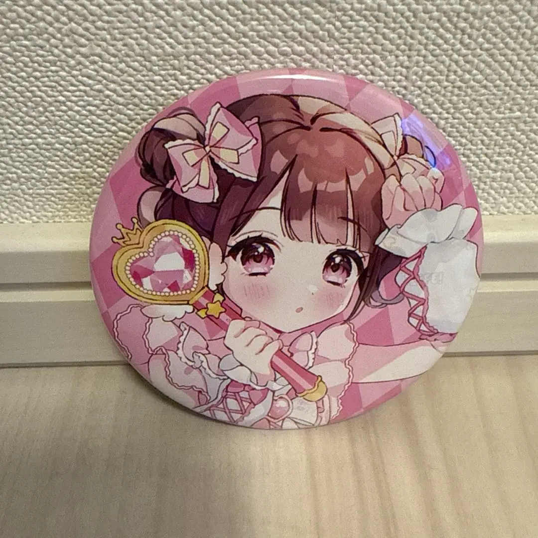 Thumbnail of Hina Ena can badge