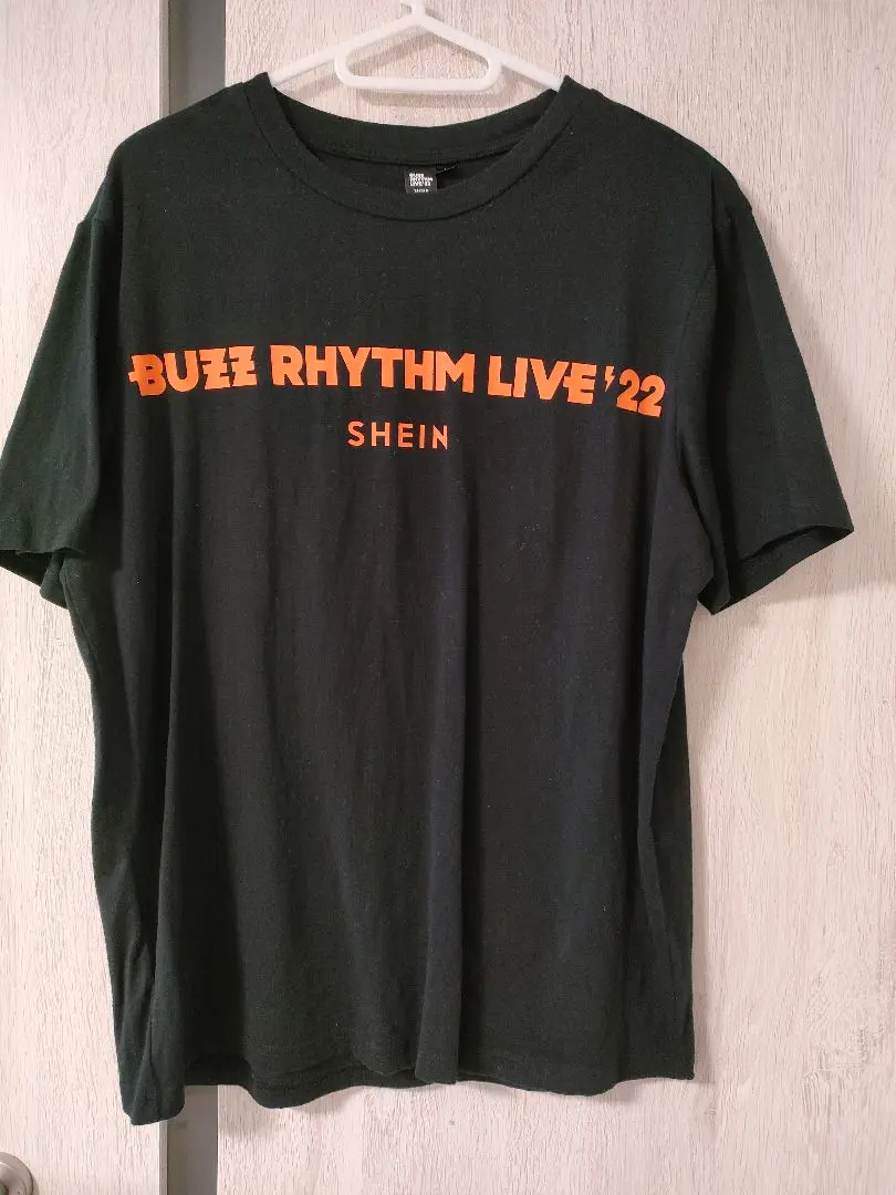 当時品 バズリズムライブ　2016年 Tシャツ 2025年最新】バズリズムTシャツの人気アイテム - メルカリ