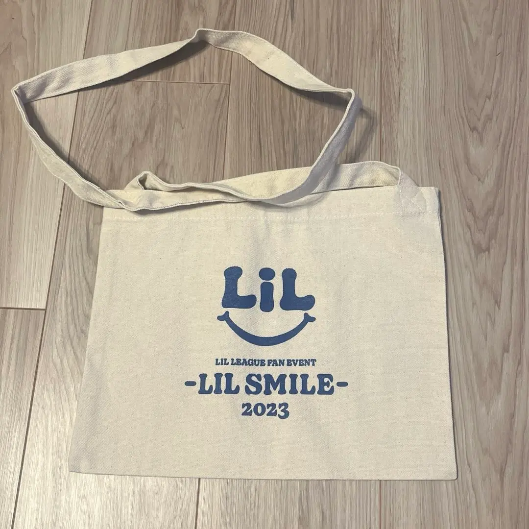 LIL LEAGUE トートバッグ EXILE TRIBE STATION ONLINE STORE｜BATTLE OF TOKYO フォト