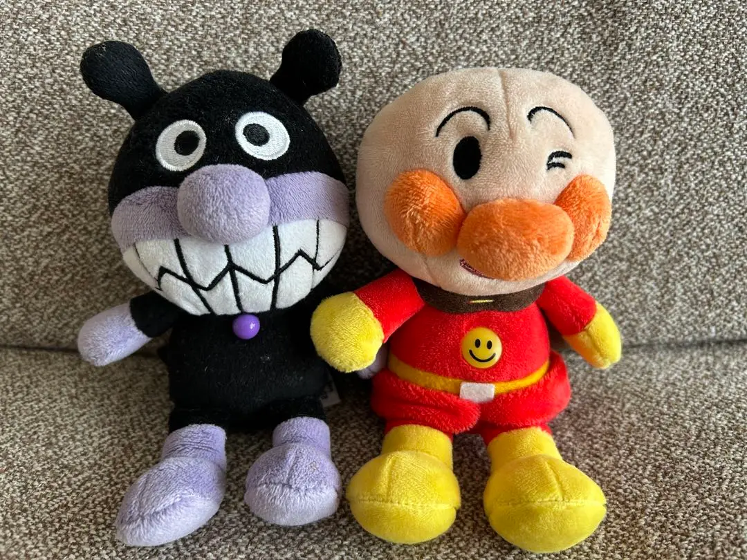 Thumbnail of Anpanman and Baikinman Stuffed Animal Set