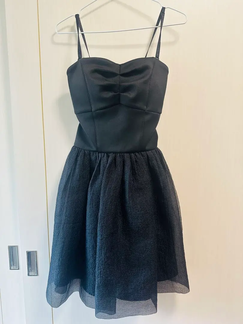 【美品】LagunaMoon 黑色 派對禮服 M 尺寸 的縮圖