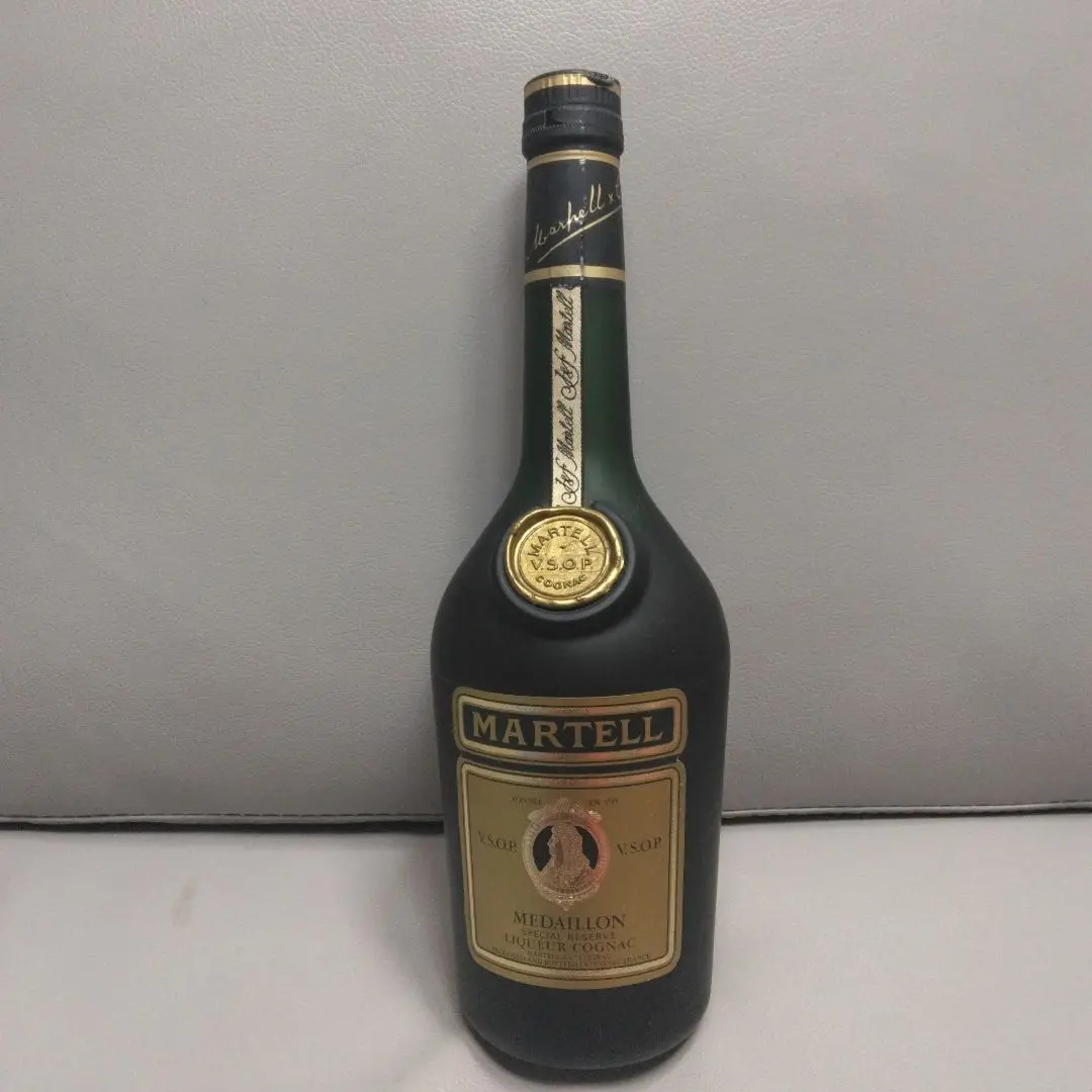 マーテル　メダリオン  3000cc Yahoo!オークション -「マーテル vsop メダリオン」の落札相場