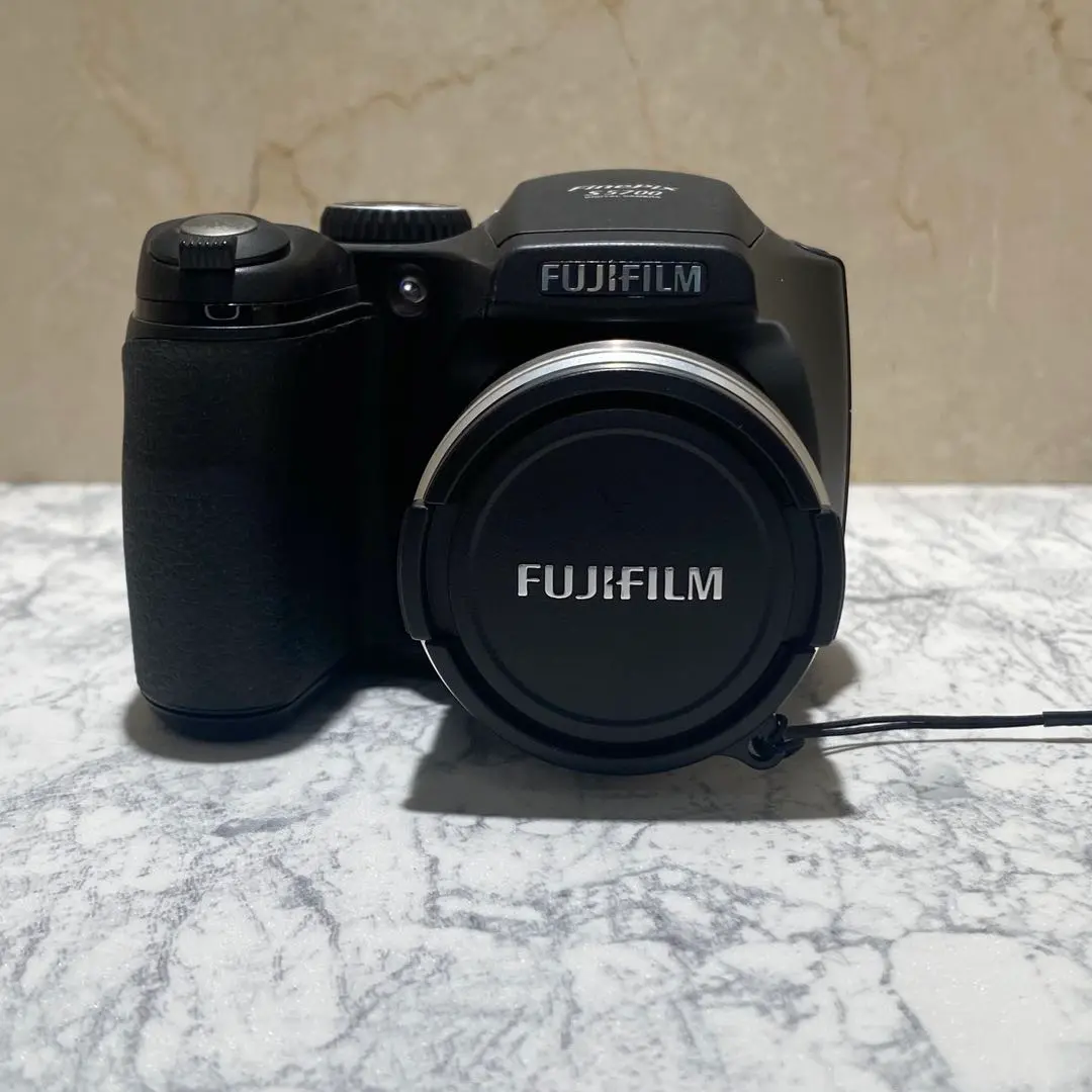 FinePix S5700 FUJIFILM 美品　動作確認済み 動作確認済FUJIFILM FinePix S5700 デジタルカメラ - メルカリ
