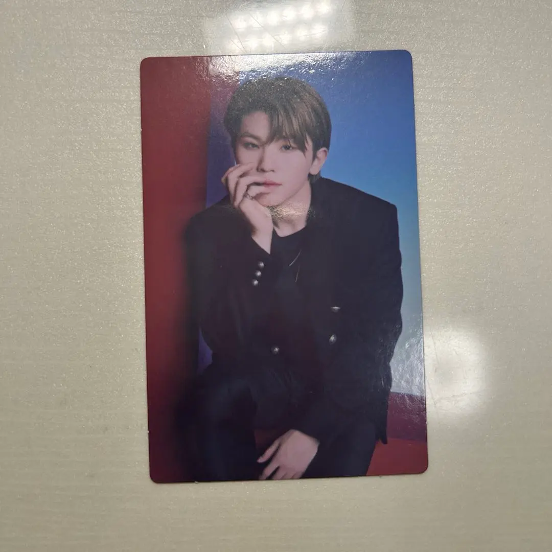 Thumbnail of SEVENTEEN Woozi trading card